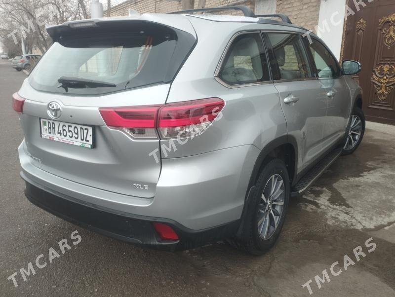 Toyota Highlander 2019 - 460 000 TMT - Daşoguz - img 4