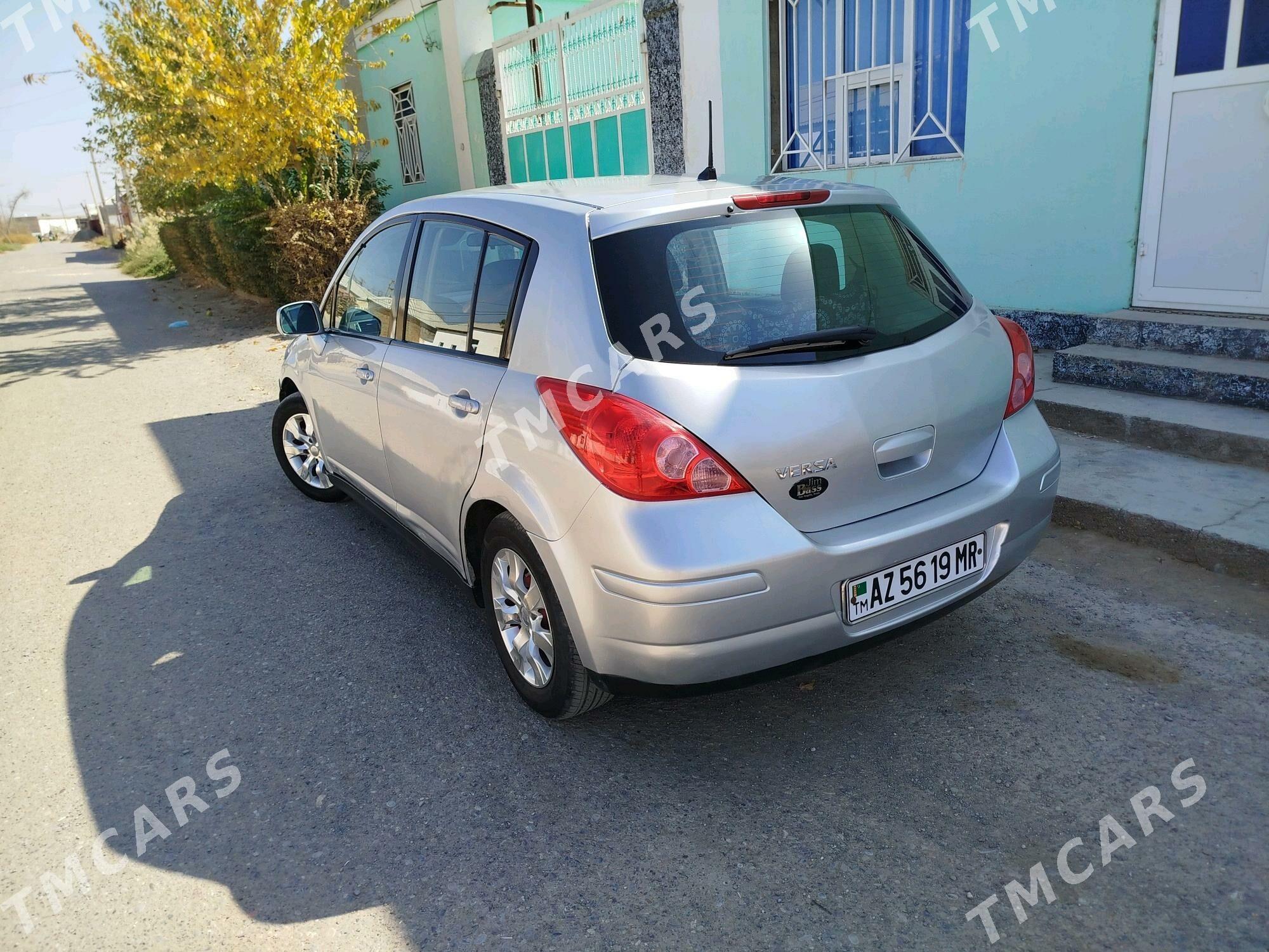 Nissan Versa 2012 - 82 000 TMT - Ýolöten - img 2