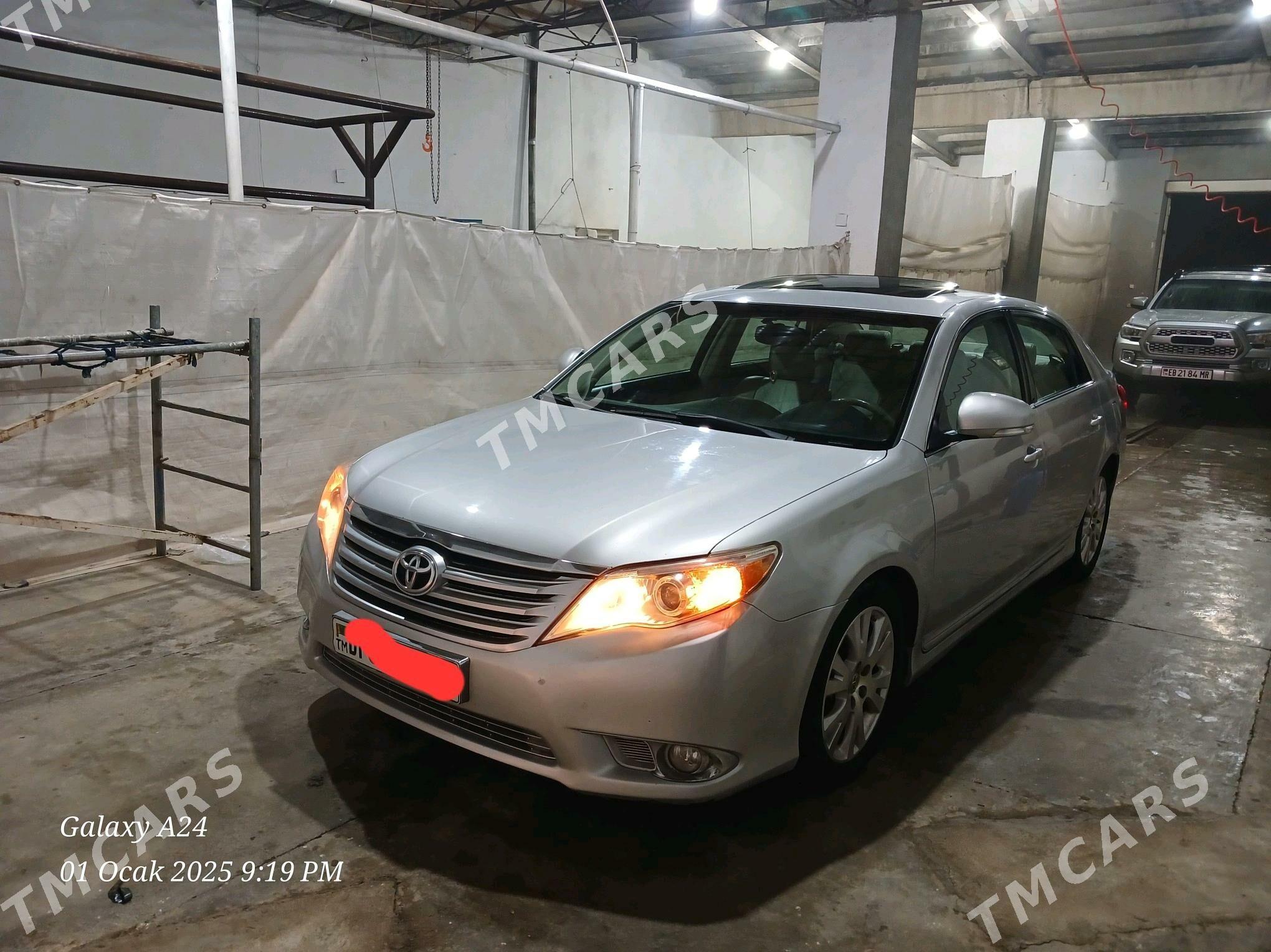 Toyota Avalon 2010 - 260 000 TMT - Мары - img 5