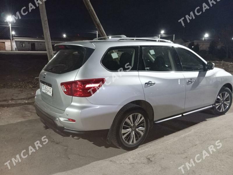 Nissan Pathfinder 2019 - 245 000 TMT - Daşoguz - img 4