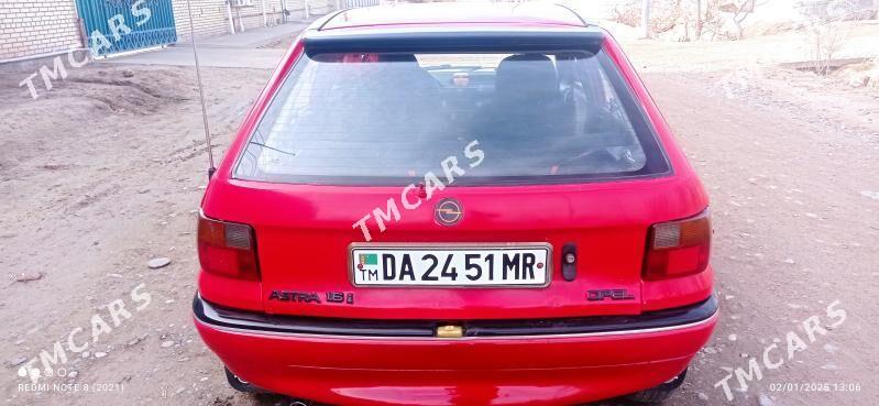 Opel Astra 1992 - 30 000 TMT - Murgap - img 3