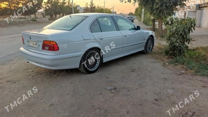 BMW 540 2002 - 105 000 TMT - Mary - img 2