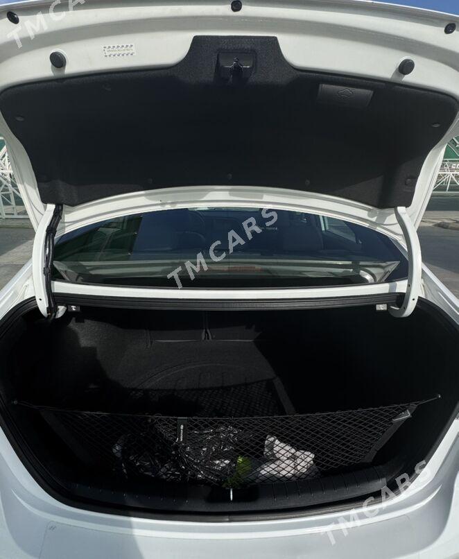 Hyundai Elantra 2018 - 275 000 TMT - Aşgabat - img 7