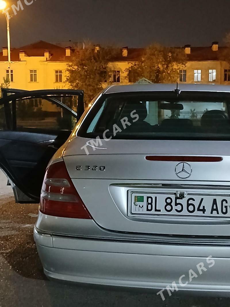 Mercedes-Benz E320 2005 - 135 000 TMT - 30 мкр - img 2