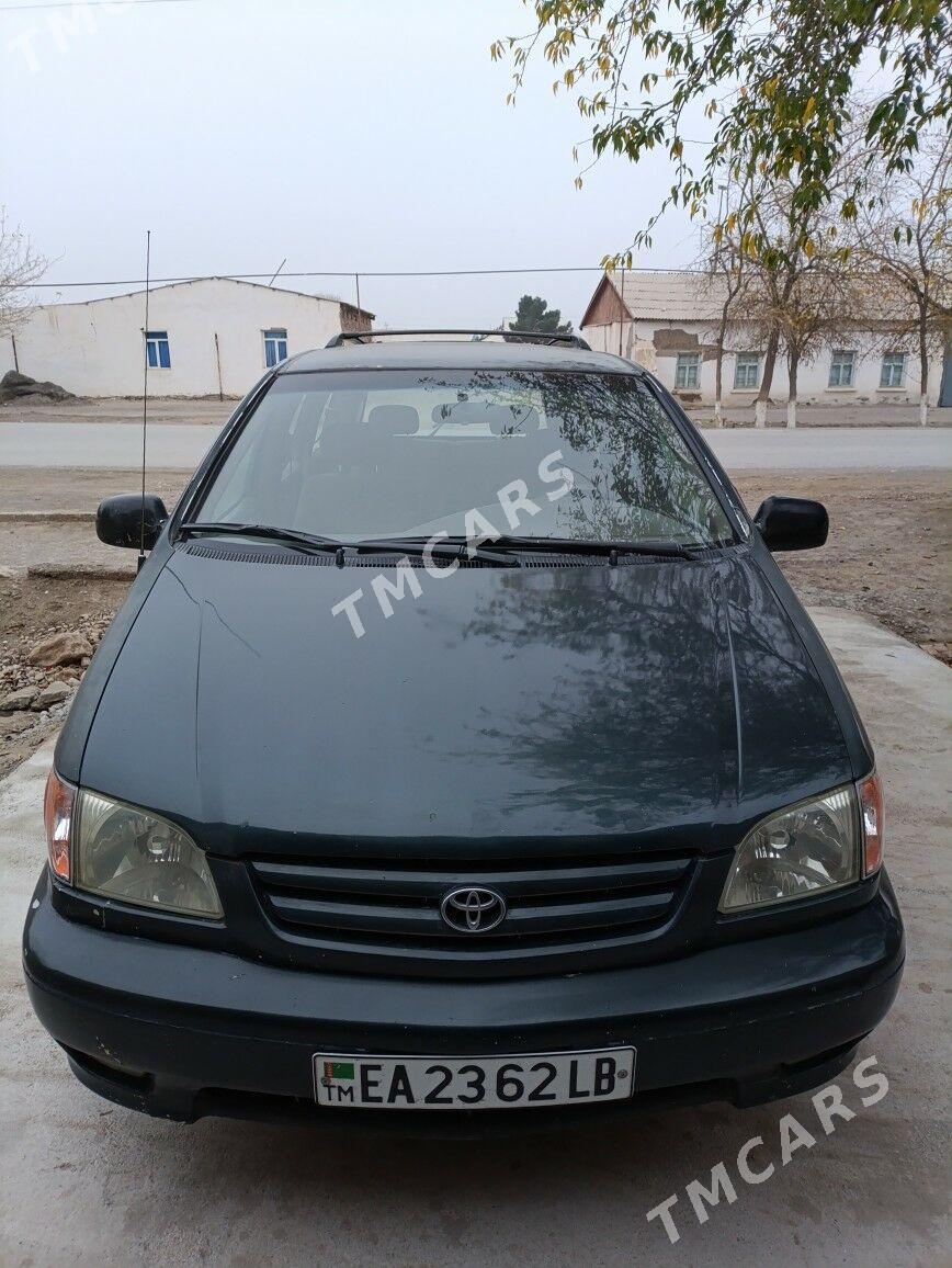 Toyota Sienna 2002 - 105 000 TMT - Köýtendag - img 3