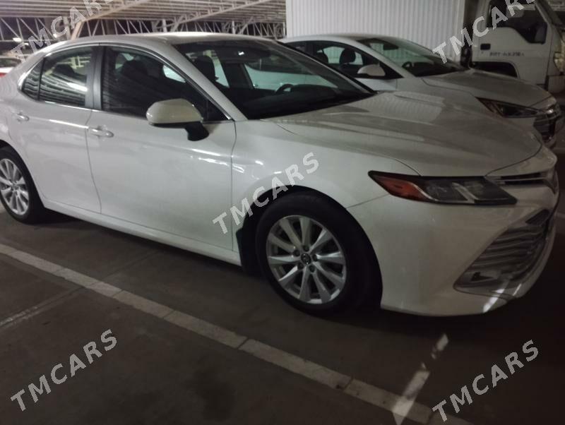 Toyota Camry 2019 - 252 000 TMT - Aşgabat - img 2