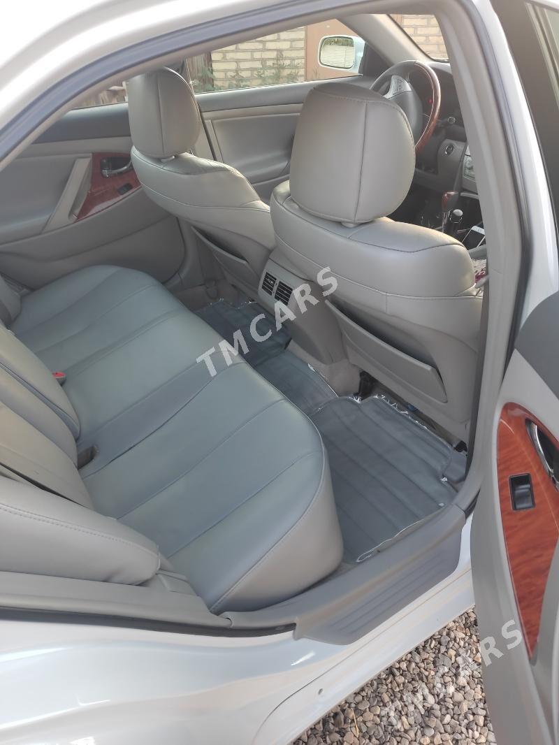 Toyota Camry 2010 - 185 000 TMT - Мары - img 7