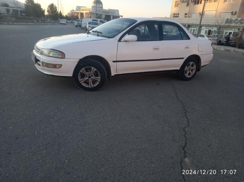 Toyota Carina 1992 - 40 000 TMT - Байрамали - img 6