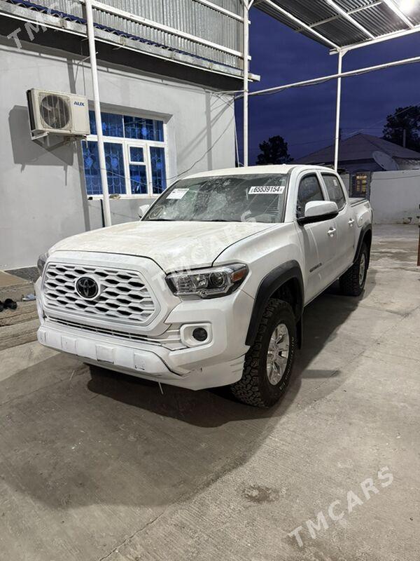 Toyota Tacoma 2021 - 340 000 TMT - Aşgabat - img 4