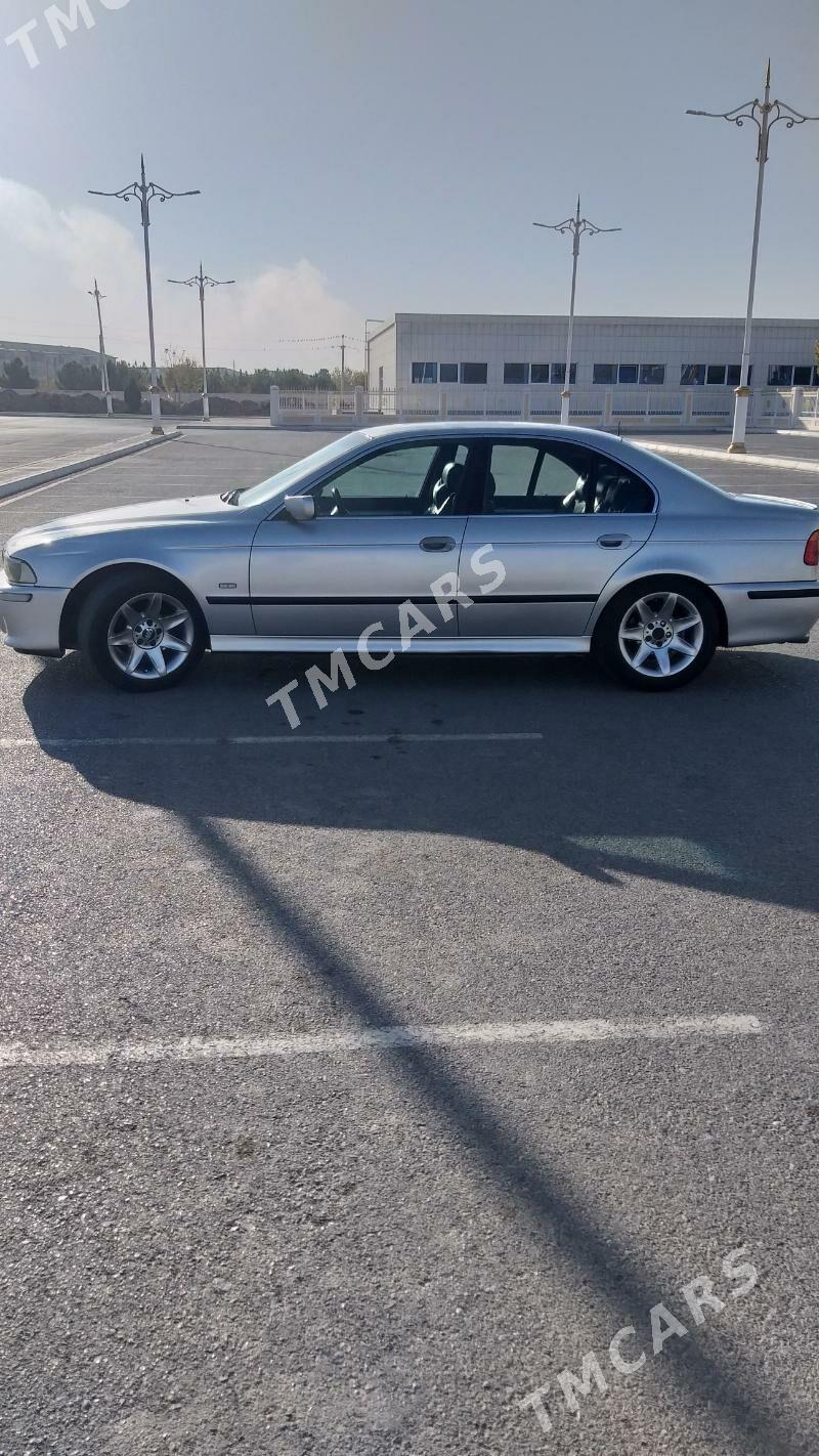 BMW E39 1999 - 79 000 TMT - Туркменабат - img 3