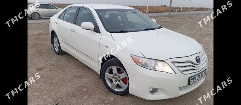 Toyota Camry 2011 - 140 000 TMT - Kerki - img 2