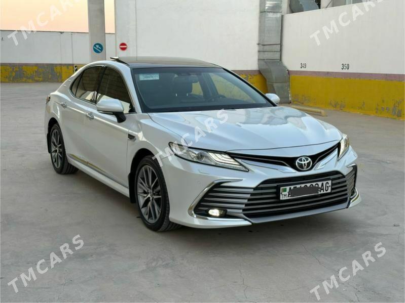 Toyota Camry 2023 - 710 000 TMT - Ашхабад - img 2