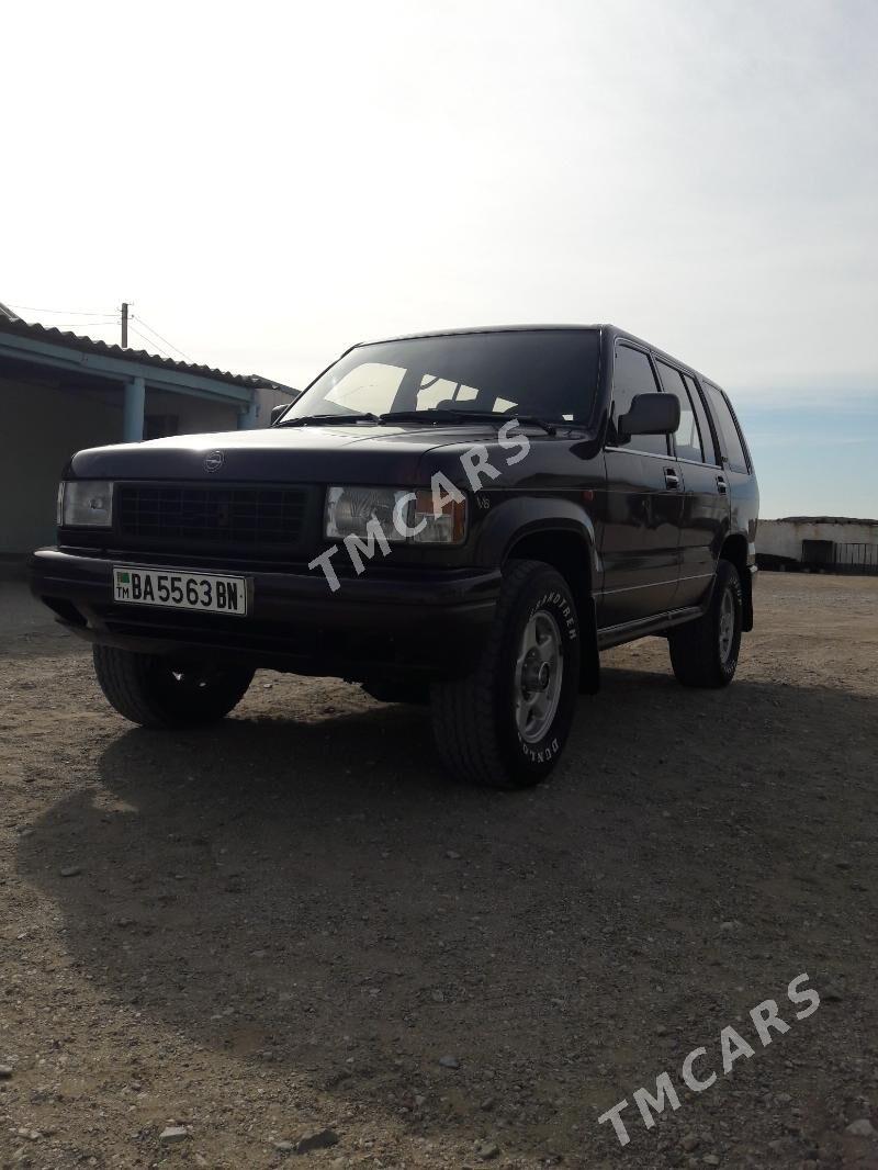 Isuzu Trooper 1993 - 60 000 TMT - Гумдаг - img 5