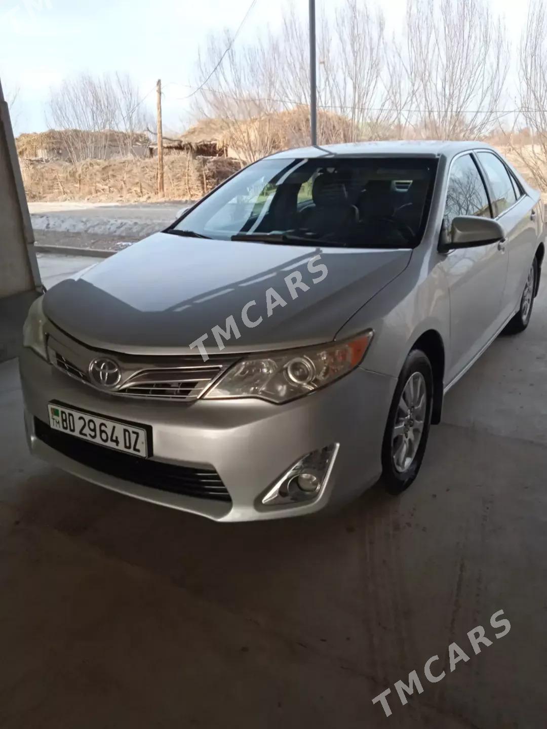 Toyota Camry 2013 - 190 000 TMT - Köneürgenç - img 2