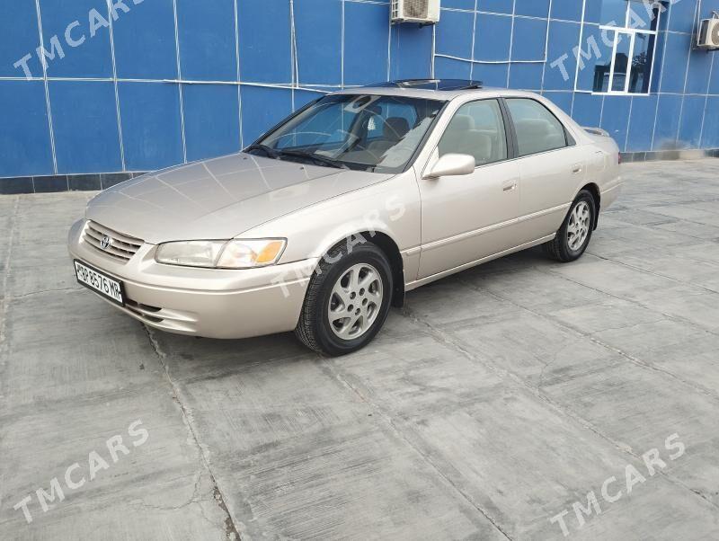 Toyota Camry 1998 - 130 000 TMT - Мары - img 3