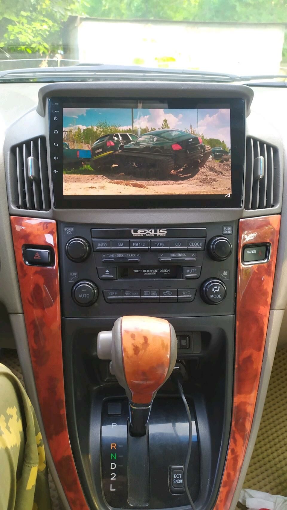 Lexus RX 300 android tv 1 100 TMT - Mary - img 2