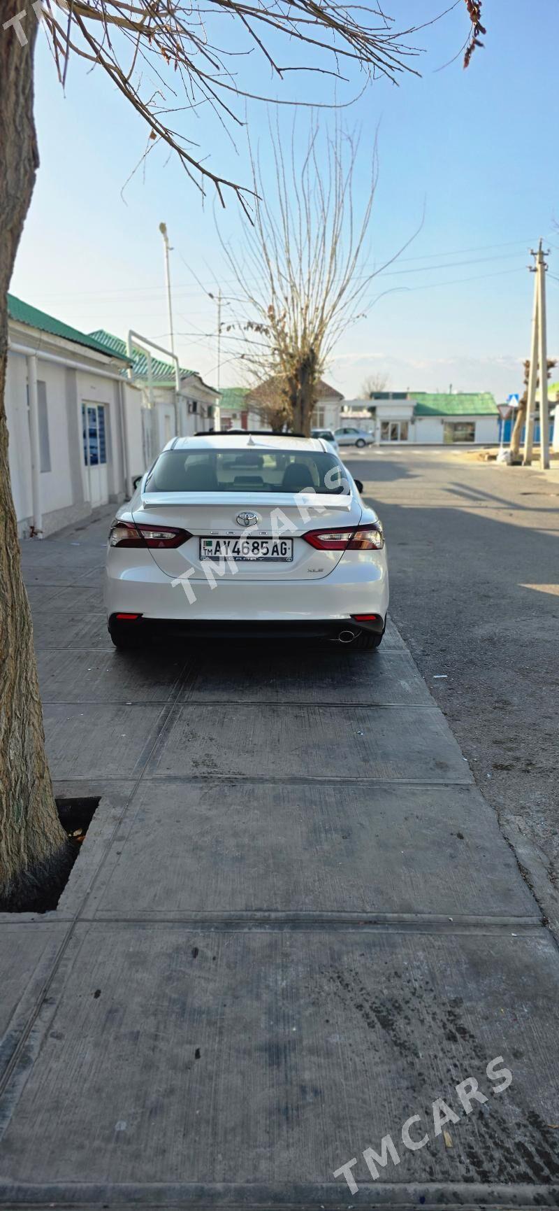 Toyota Camry 2018 - 290 000 TMT - Бедев - img 2