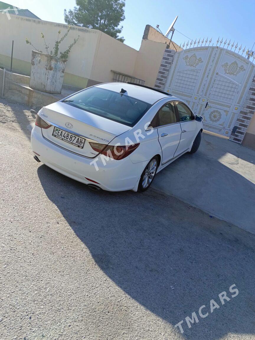 Hyundai Sonata 2010 - 135 000 TMT - Ашхабад - img 2