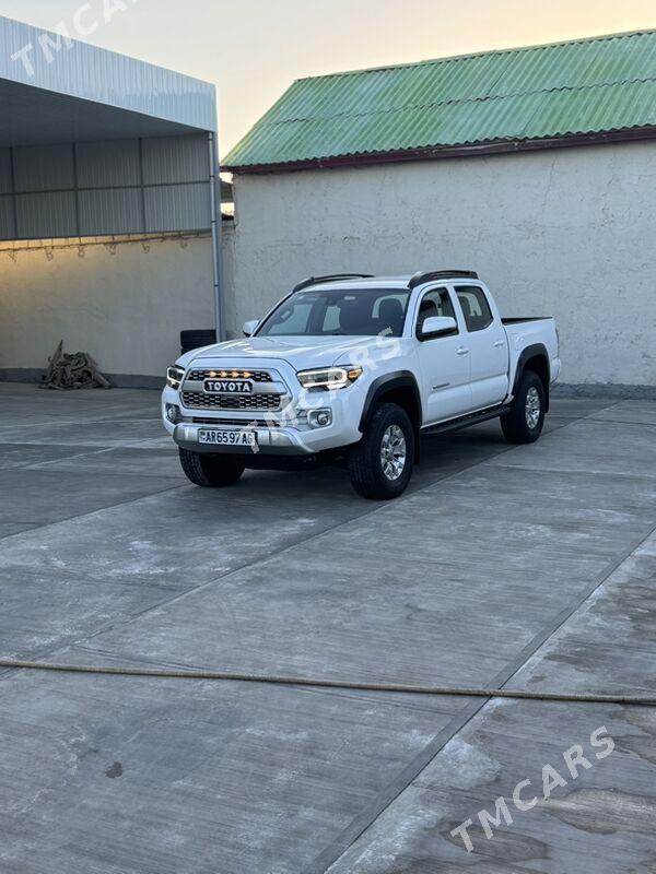 Toyota Tacoma 2020 - 470 000 TMT - Aşgabat - img 8