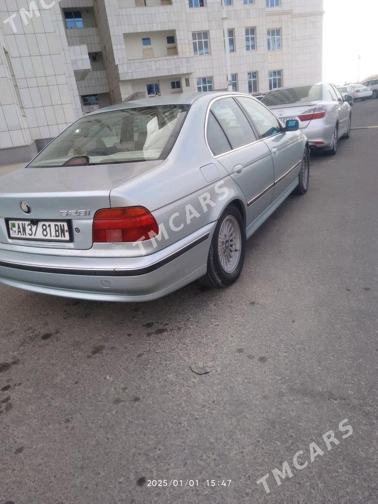 BMW 528 1998 - 85 000 TMT - Türkmenbaşy - img 2