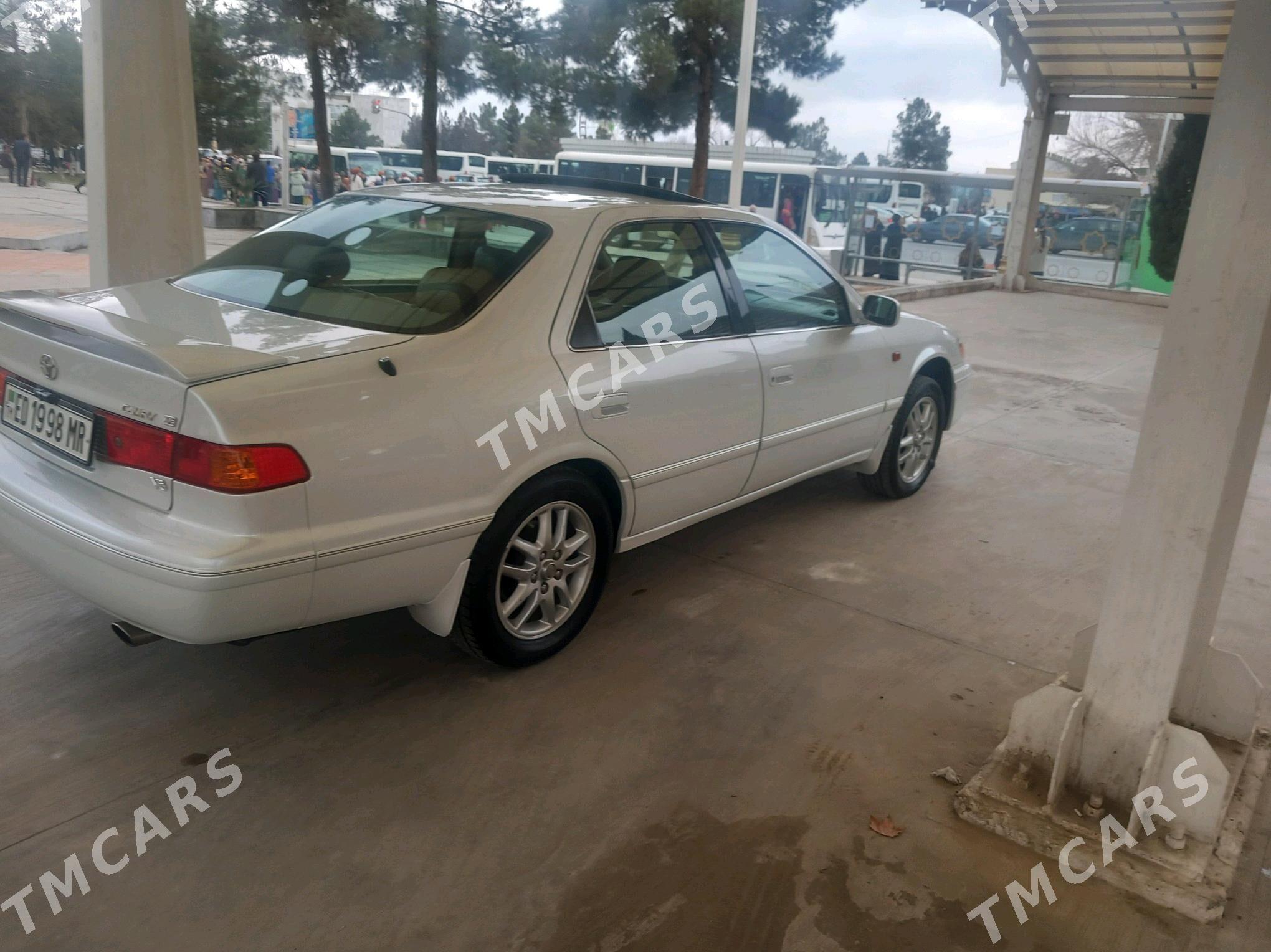 Toyota Camry 2000 - 165 000 TMT - Мары - img 2