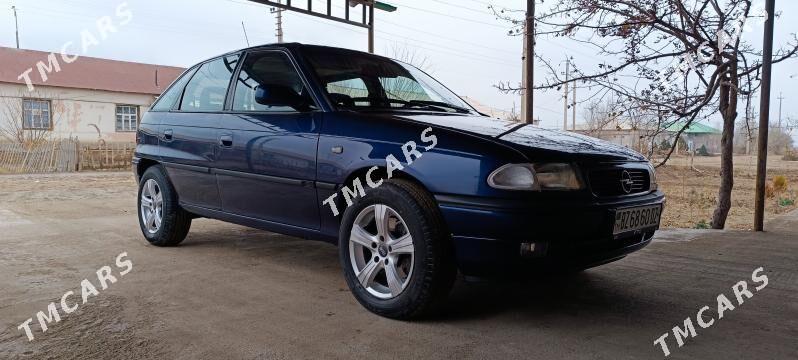 Opel Astra 1997 - 53 000 TMT - Шабатский этрап - img 2