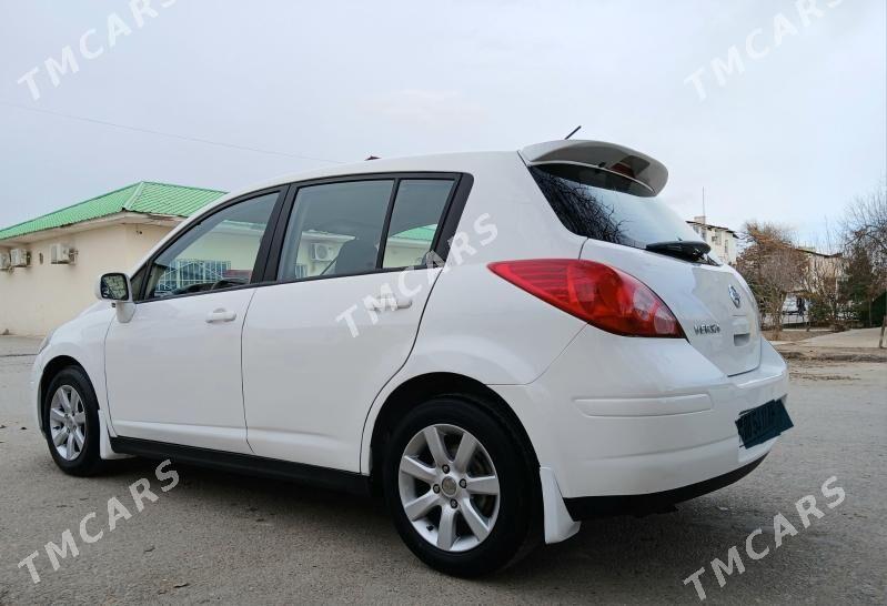 Nissan Versa 2010 - 100 000 TMT - 6 mkr - img 5