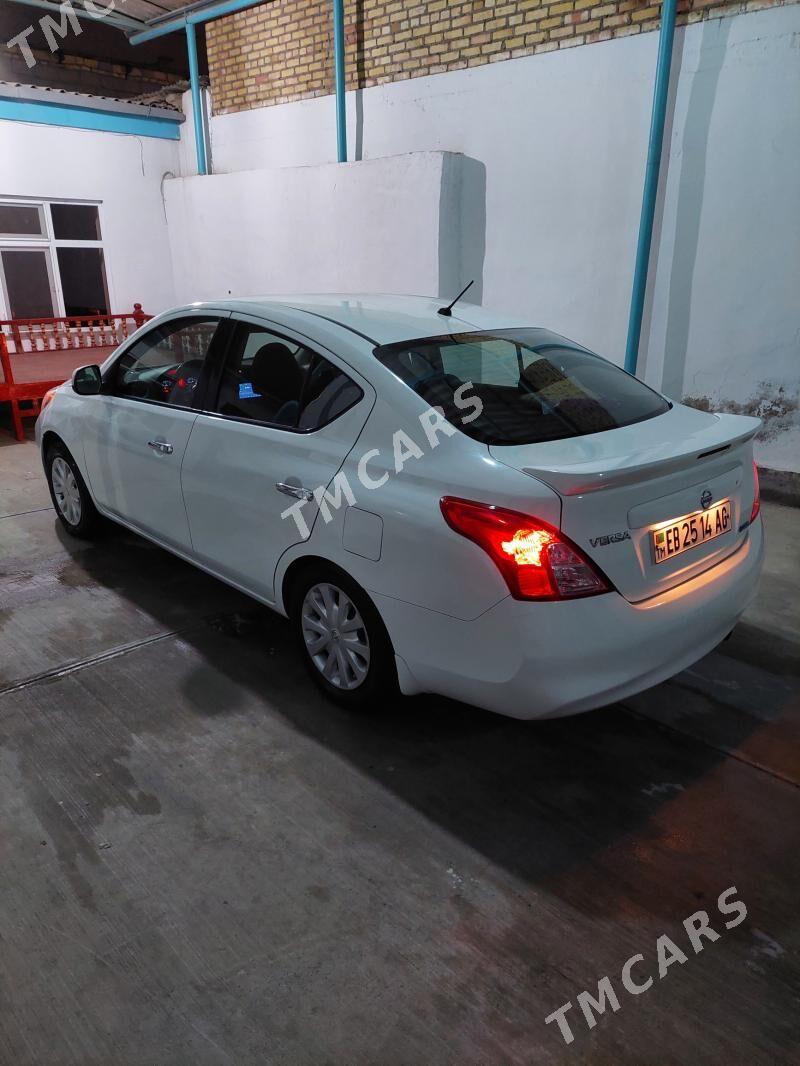 Nissan Versa 2014 - 109 000 TMT - Aşgabat - img 4