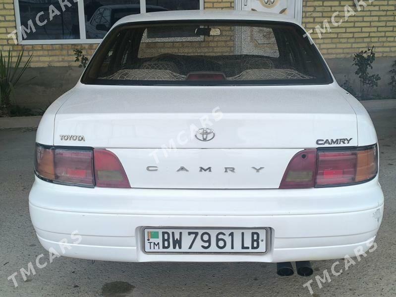 Toyota Camry 1993 - 60 000 TMT - Саят - img 5