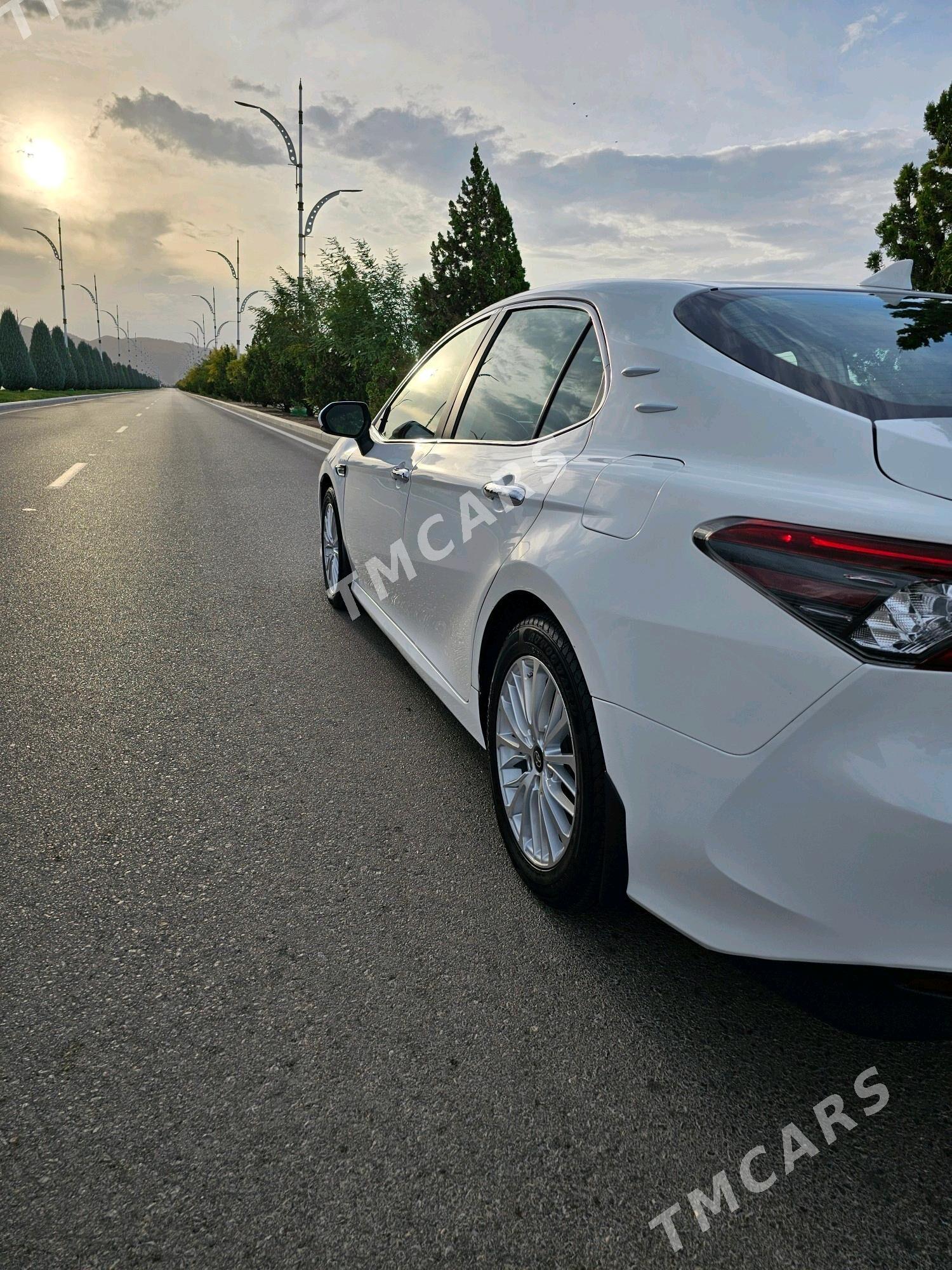 Toyota Camry 2018 - 270 000 TMT - Ашхабад - img 7