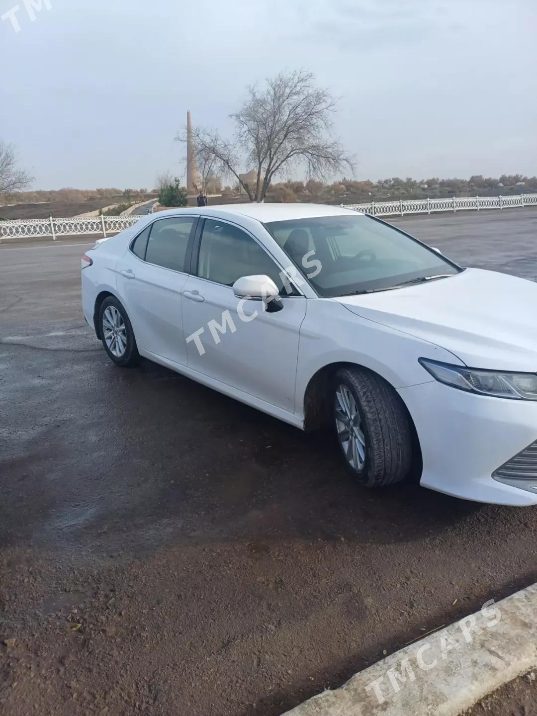 Toyota Camry 2018 - 250 000 TMT - етр. Туркменбаши - img 6