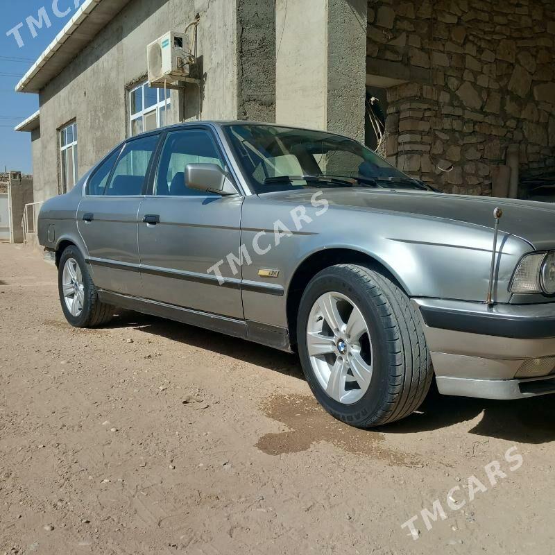 BMW 535 1989 - 37 000 TMT - Джебел - img 2