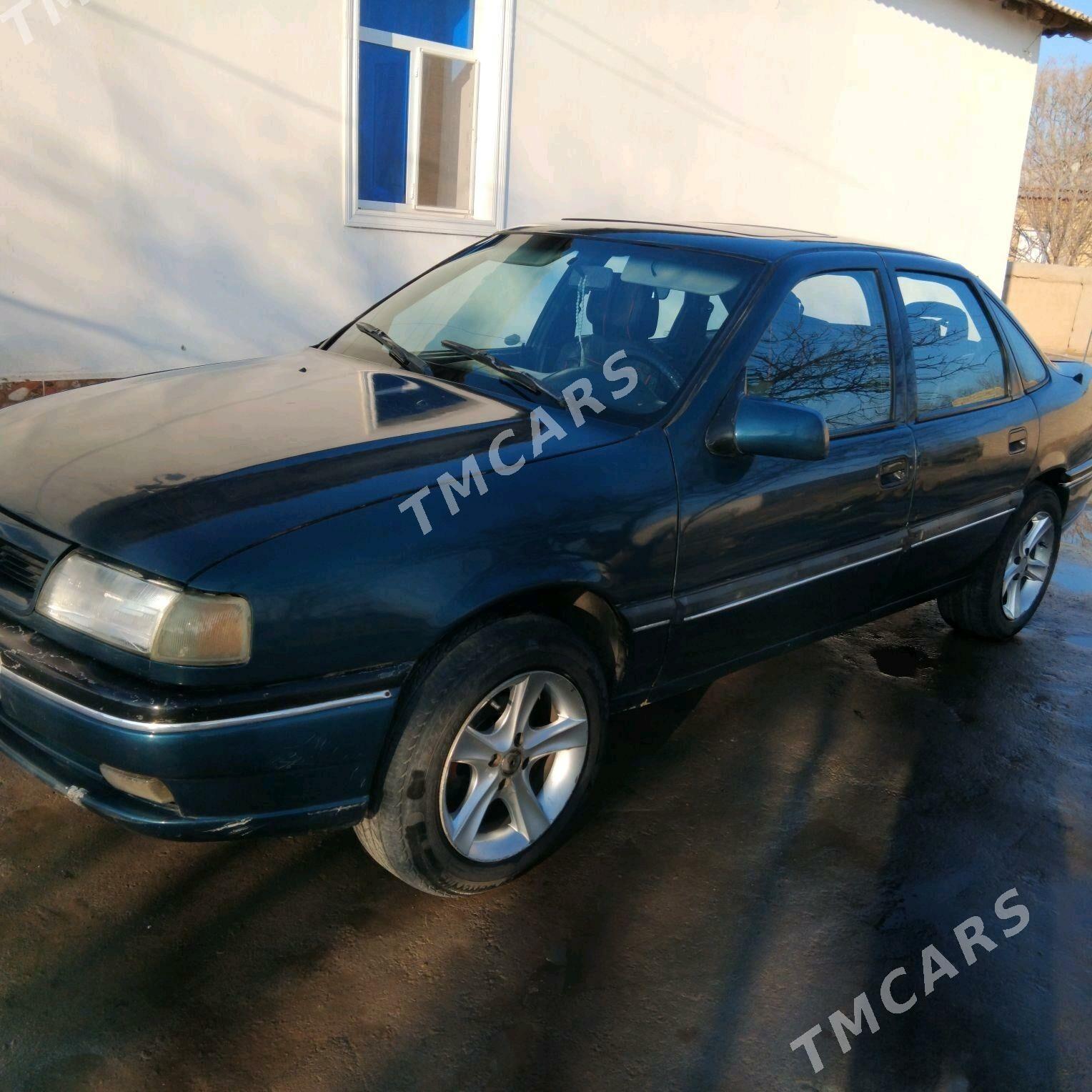 Opel Vectra 1995 - 32 000 TMT - Гороглы (Тагта) - img 4