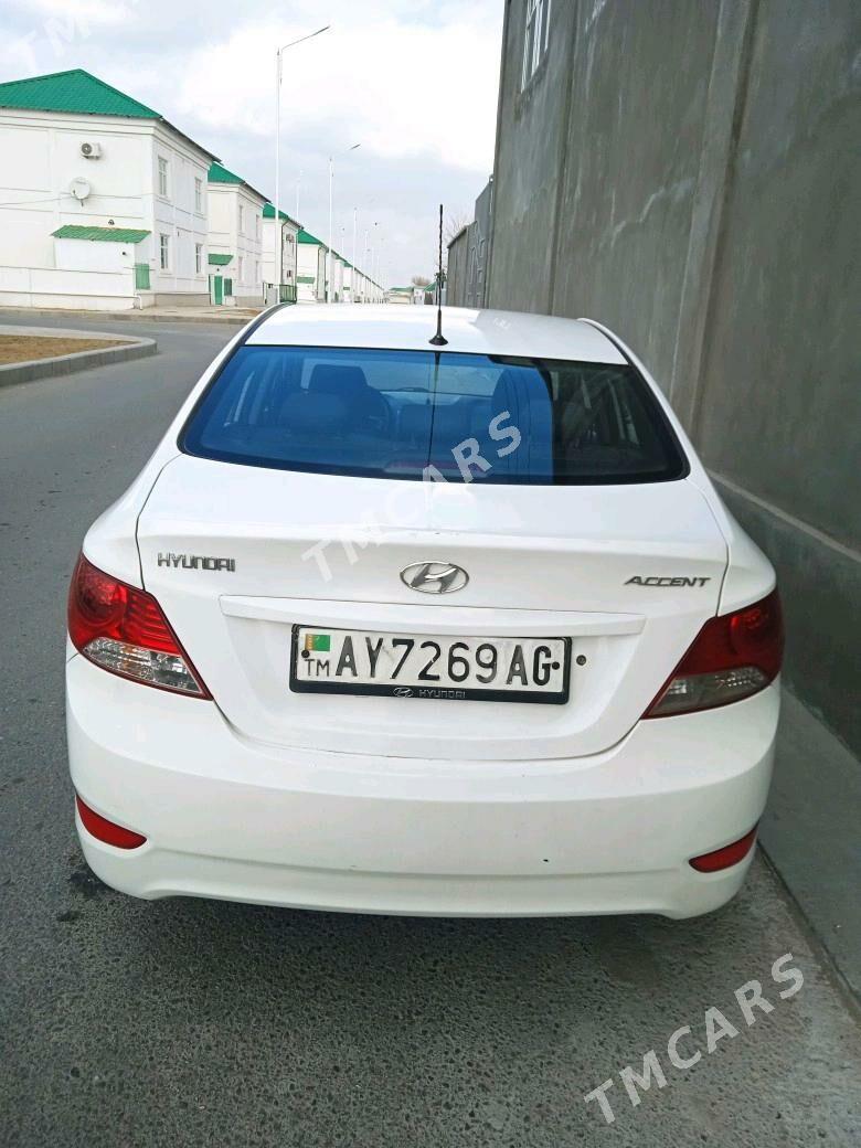 Hyundai Accent 2013 - 125 000 TMT - Aşgabat - img 3