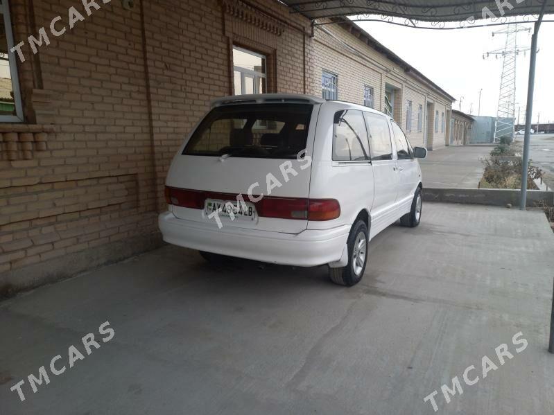 Toyota Previa 1993 - 55 000 TMT - Türkmenabat - img 3