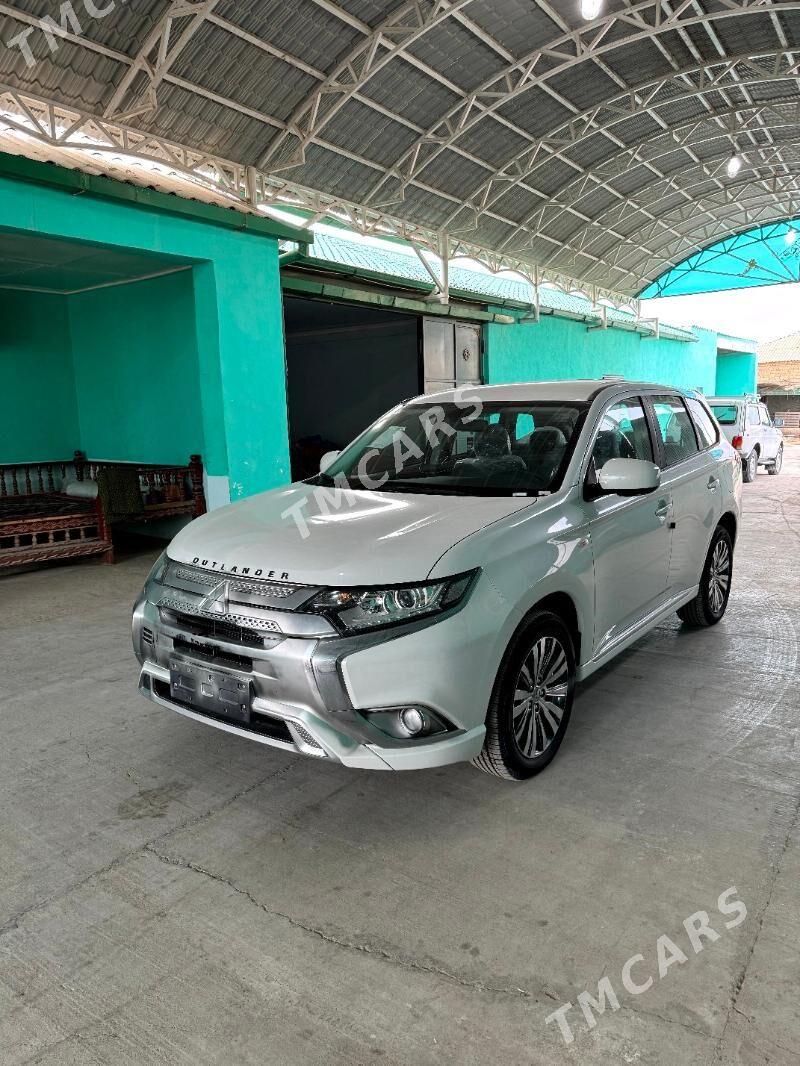 Mitsubishi Outlander 2022 - 300 000 TMT - Гёкдепе - img 5