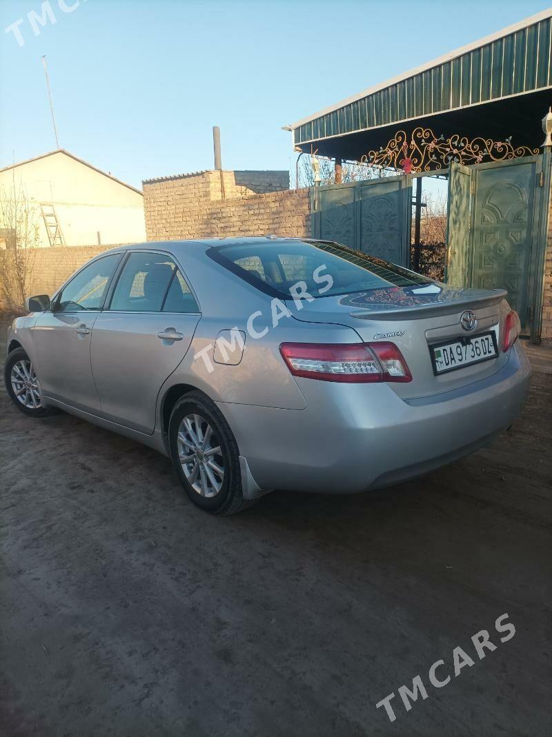 Toyota Camry 2010 - 163 000 TMT - Кёнеургенч - img 4