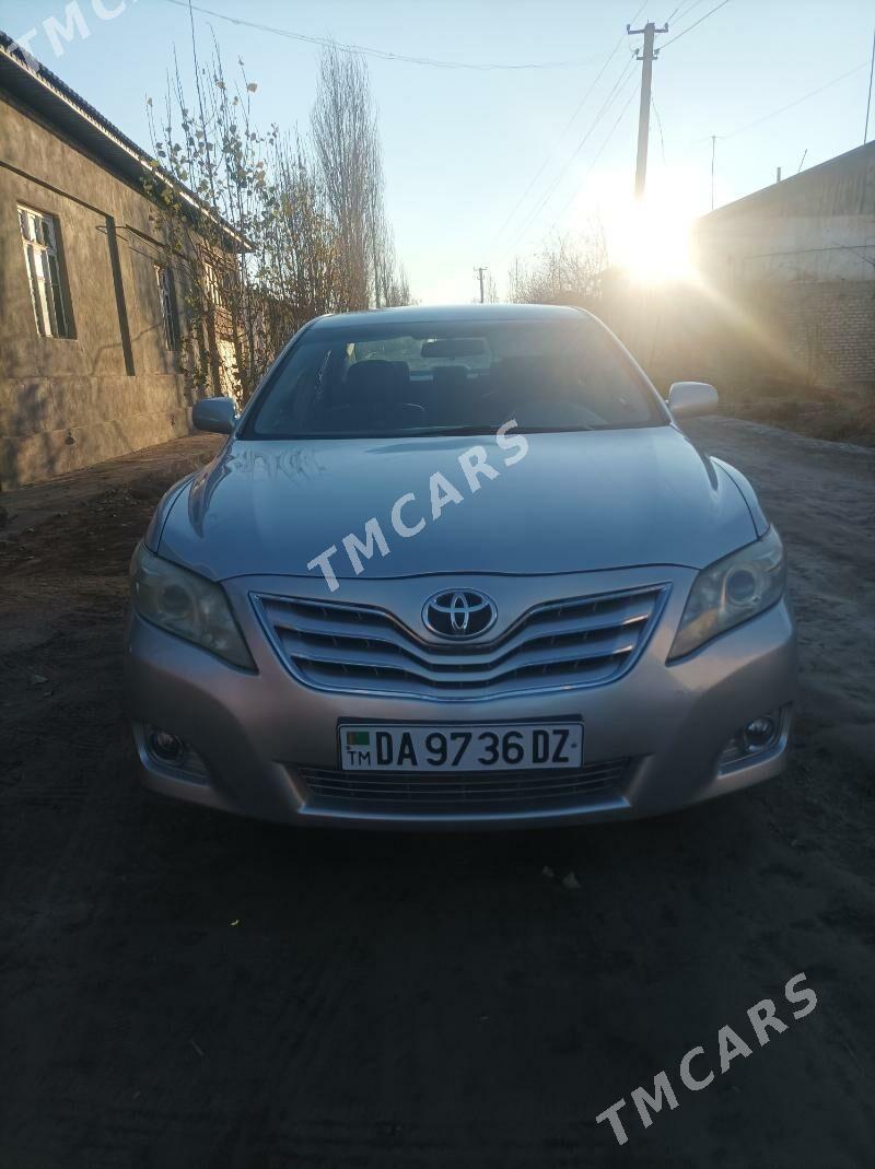 Toyota Camry 2010 - 163 000 TMT - Кёнеургенч - img 5