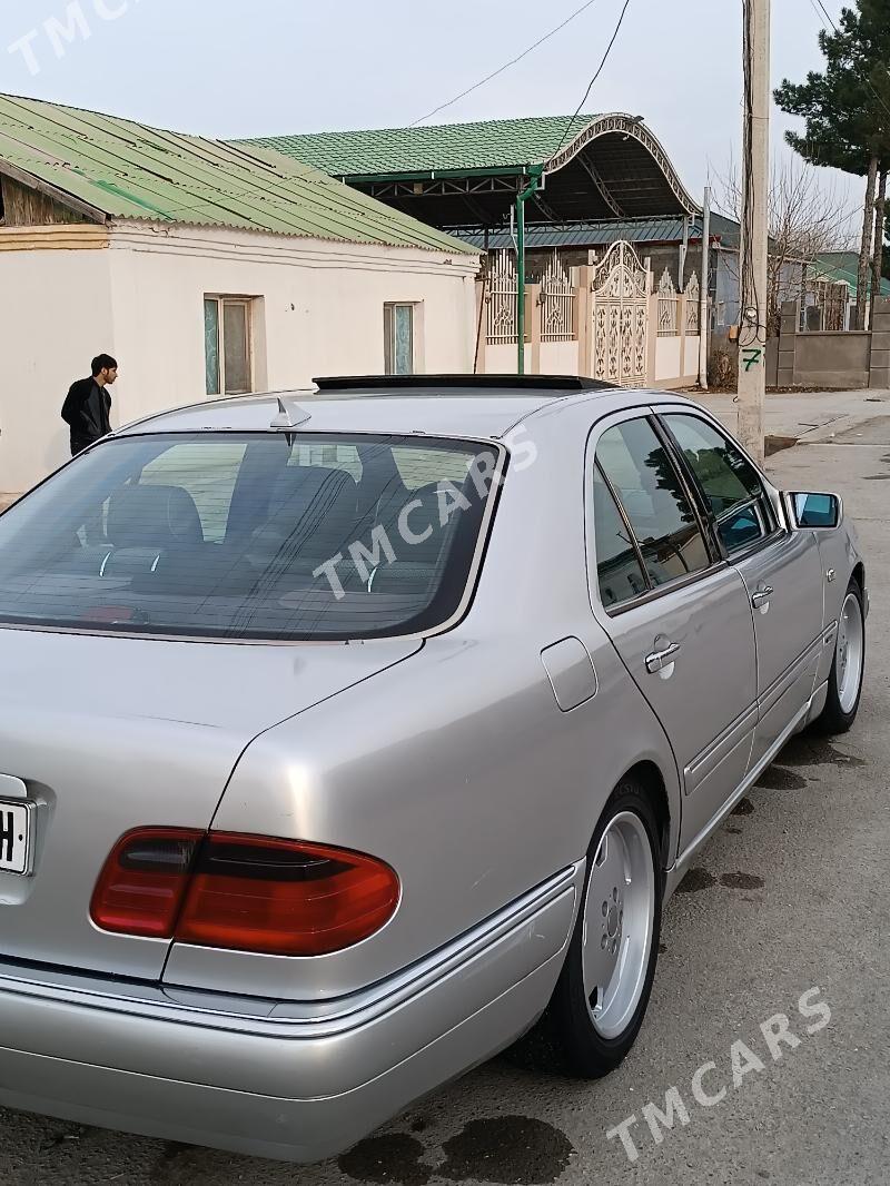 Mercedes-Benz E320 1996 - 66 000 TMT - Aşgabat - img 3