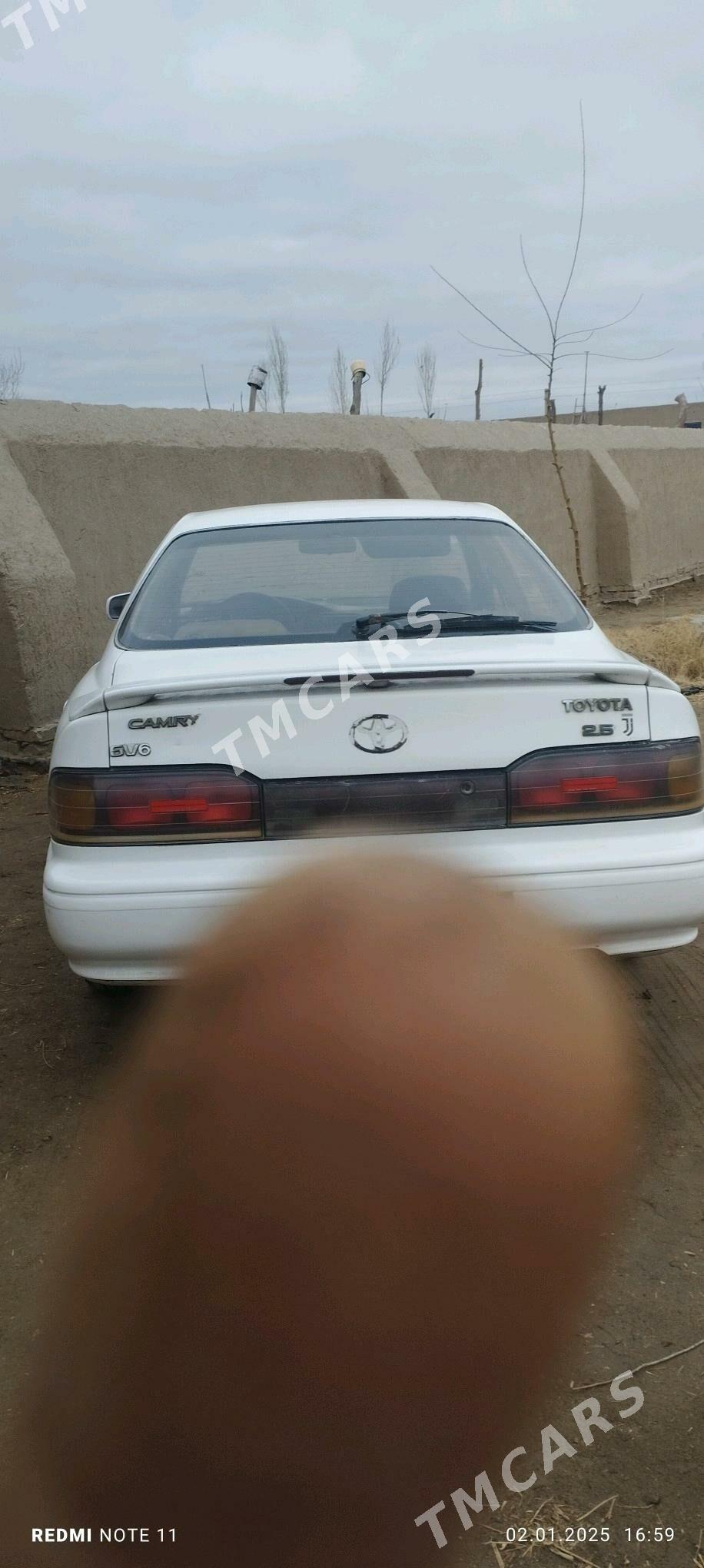 Toyota Camry 1992 - 45 000 TMT - Gurbansoltan Eje - img 3