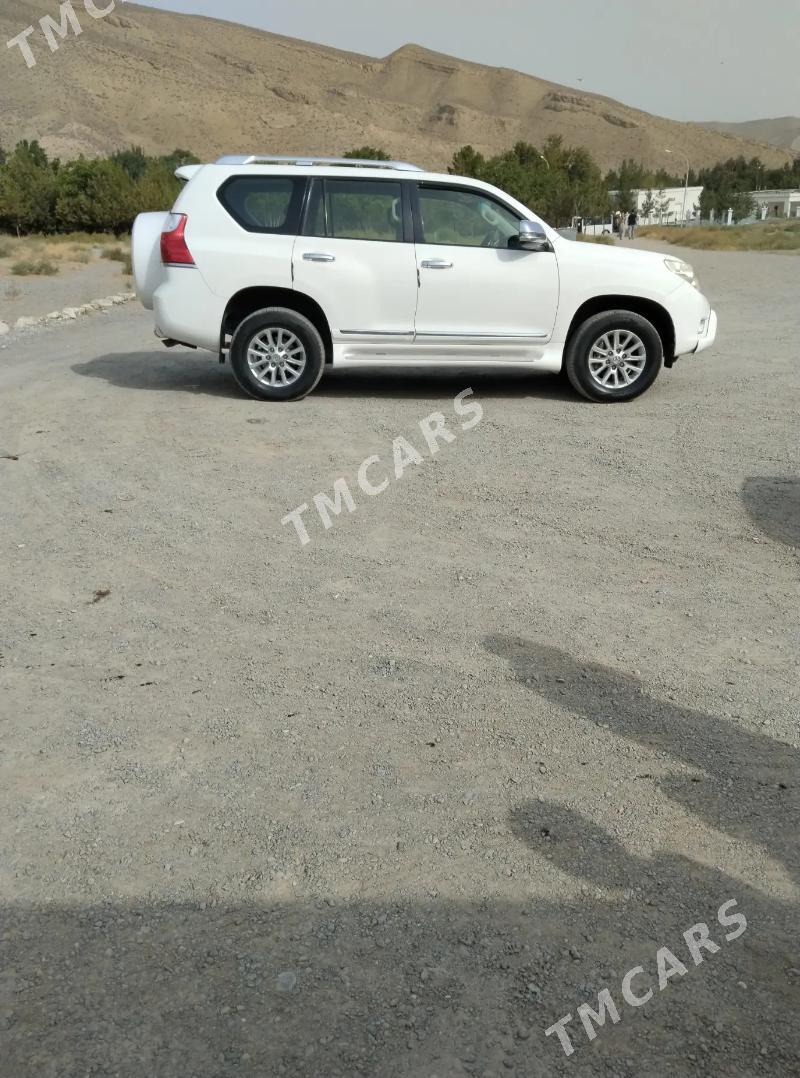 Toyota Land Cruiser Prado 2011 - 408 000 TMT - Ашхабад - img 4