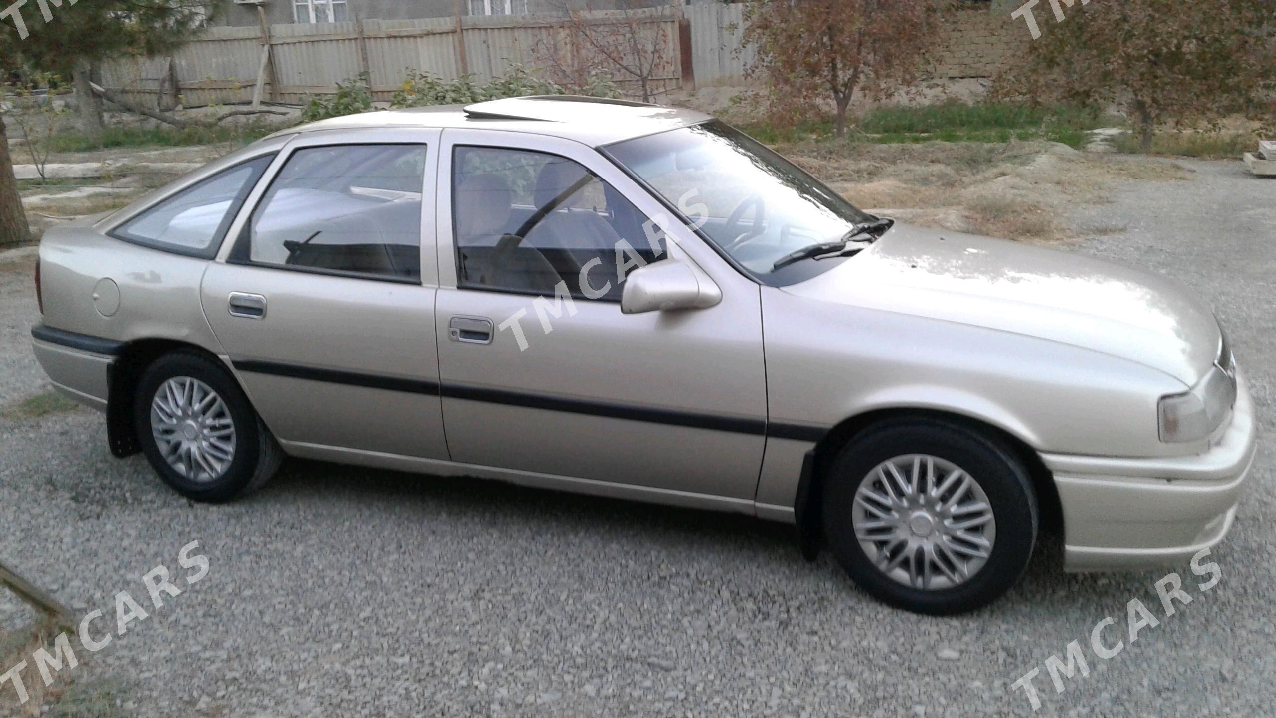 Opel Vectra 1992 - 33 000 TMT - Bäherden - img 9