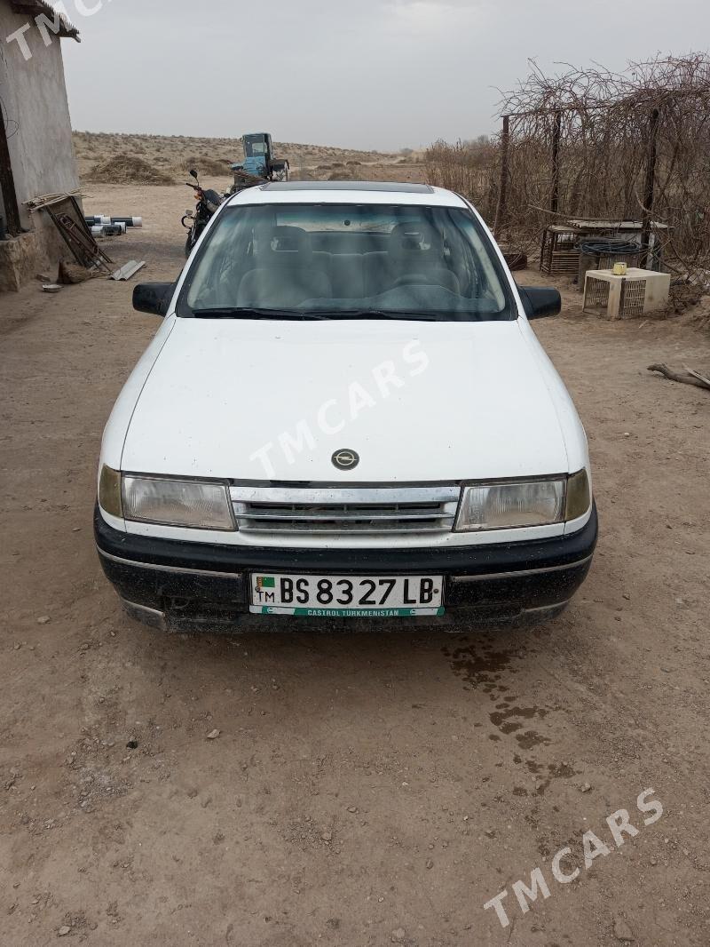 Opel Vectra 1990 - 20 000 TMT - Достлук - img 6