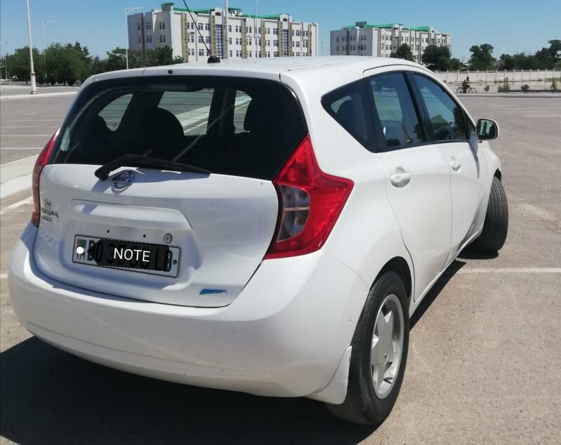 Nissan Versa Note 2013 - 125 000 TMT - Türkmenabat - img 5