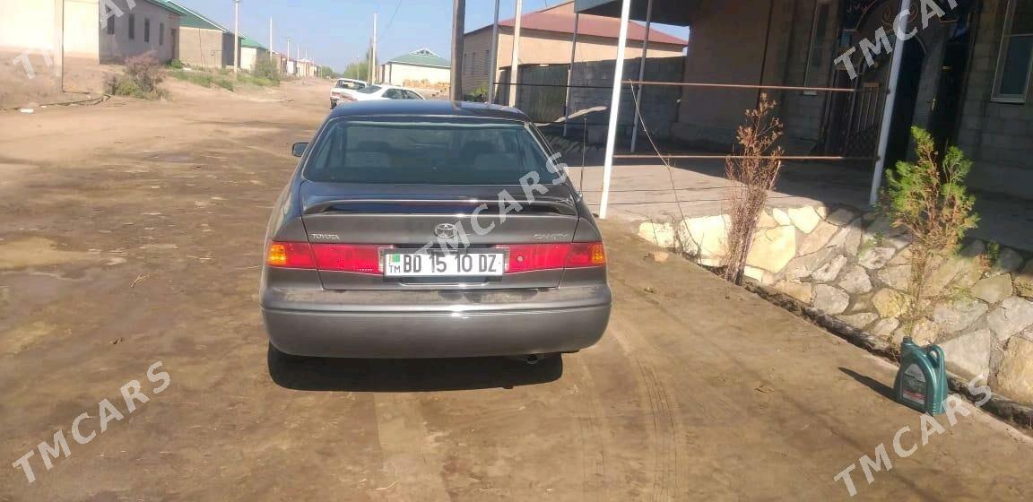 Toyota Camry 2001 - 130 000 TMT - Кёнеургенч - img 2