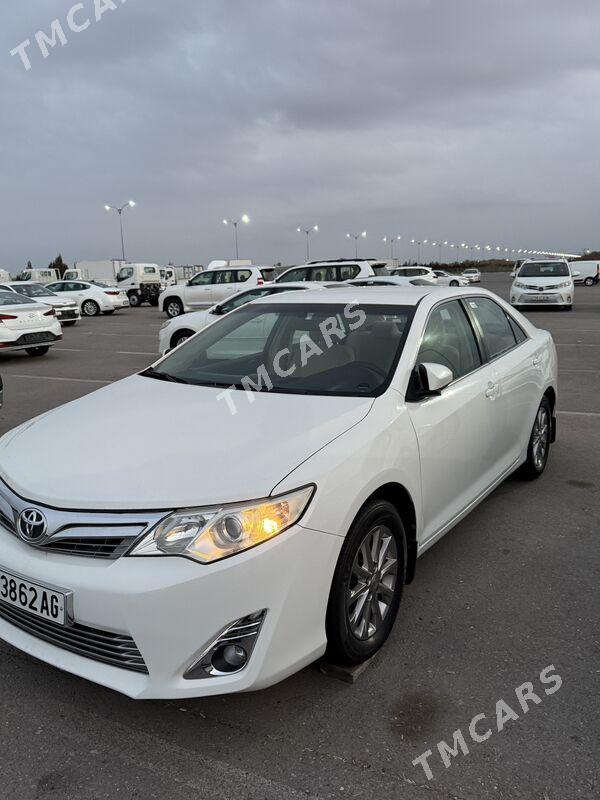 Toyota Camry 2013 - 246 000 TMT - Aşgabat - img 2