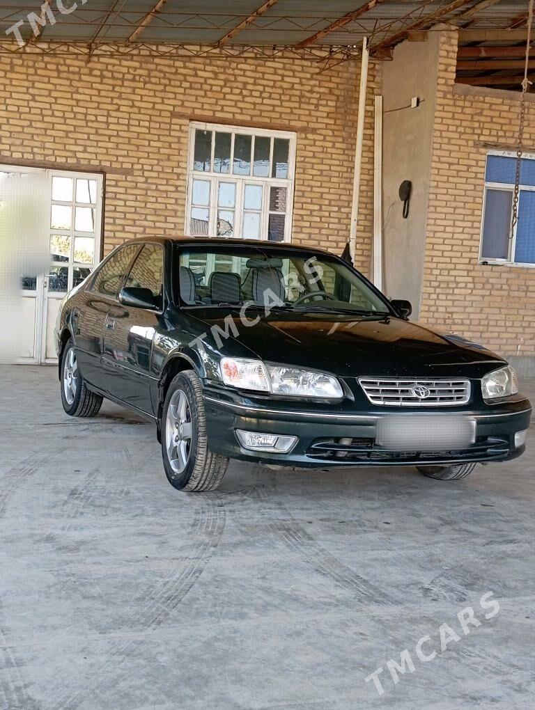 Toyota Camry 2001 - 105 000 TMT - Сакар - img 2