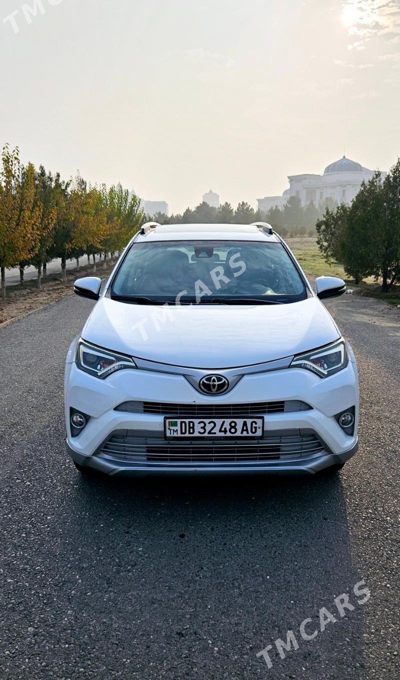 Toyota RAV4 2018 - 305 000 TMT - Aşgabat - img 9