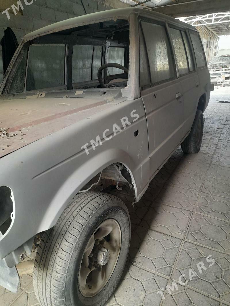 Hyundai Galloper 1998 - 16 000 TMT - Бахарден - img 3