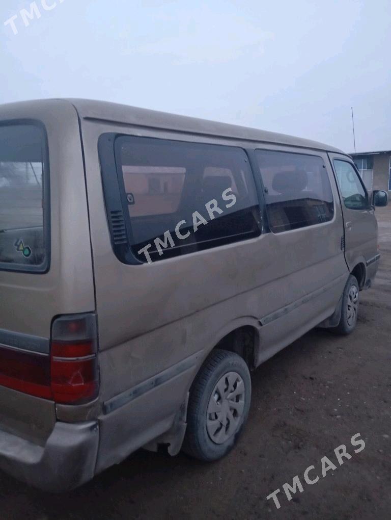 Toyota Hiace 1993 - 50 000 TMT - Çärjew - img 3